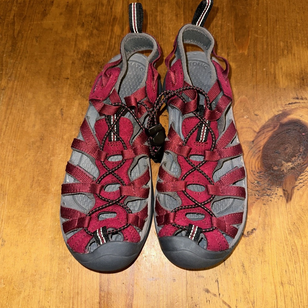 Keen Womens Whisper Sandals Waterproof Shoes Size 7 Burgundy Hiking 5124